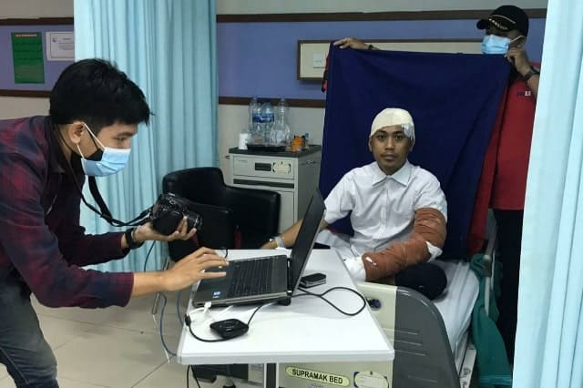 Catat nih, Petugas Disdukcapil Kota Tangerang siap memberi layanan memudahkan bagi warga sakit dan butuh layanan e-KTP.