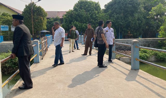 Anggota DPRD Kota Tangerang dari Fraksi PDIP Santa meminta Pemkot Tangerang untuk segera merealisasikan Normalisasi Kali Songsit.