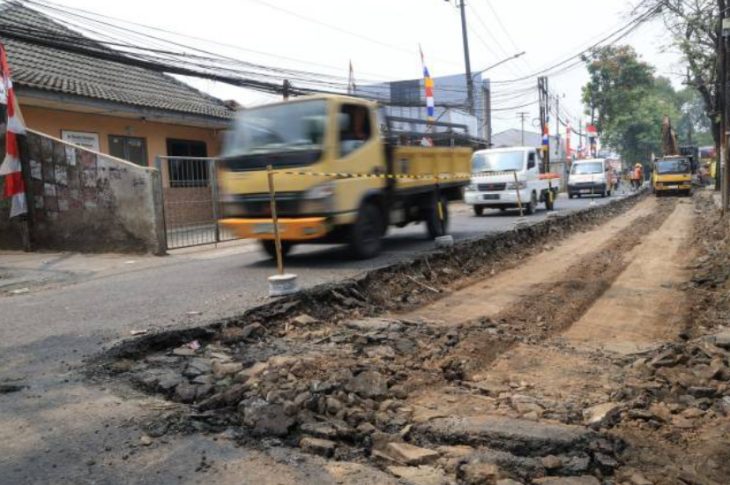 Jalan Rusak Bikin Pelanggan Berkurang, Pelaku Usaha Sambut Perbaikan Iskandar Muda